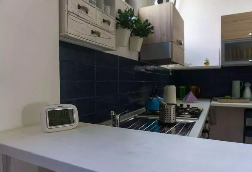 Aamiaismajoitus (B&B) Kartè