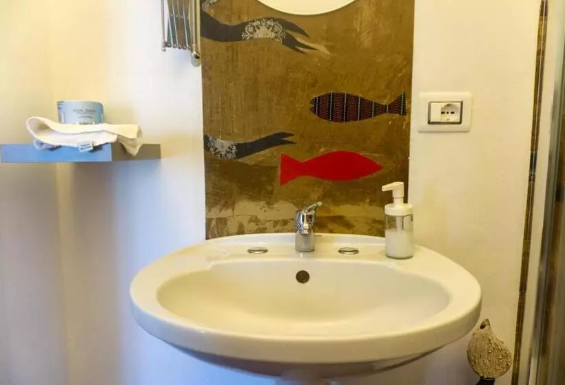 Aamiaismajoitus (B&B) Kartè