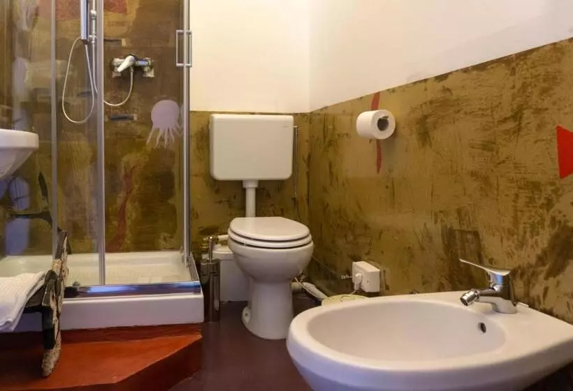 Aamiaismajoitus (B&B) Kartè