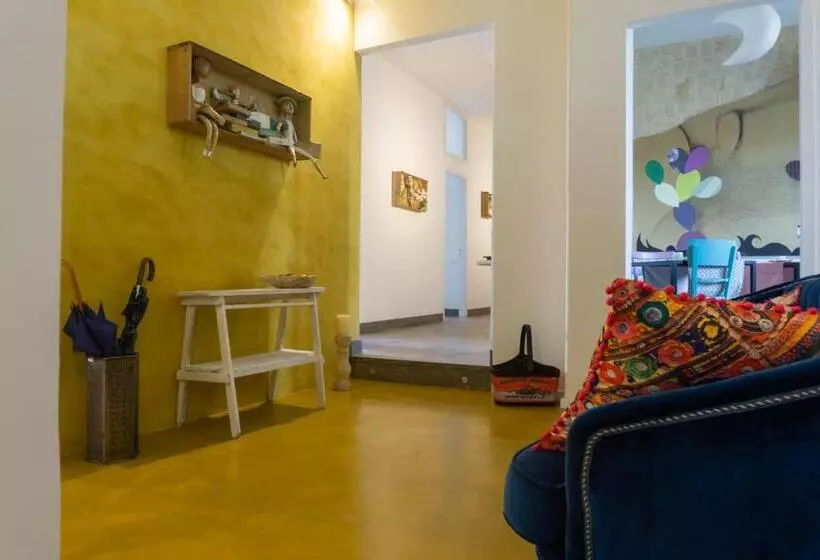 Aamiaismajoitus (B&B) Kartè