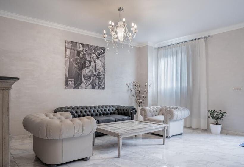 فندق Colomba D'oro