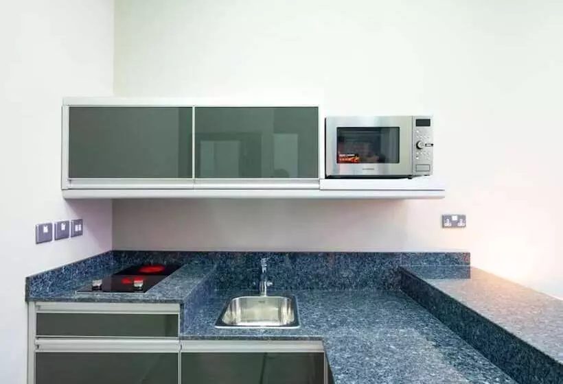 هتل Saray Prime Suites