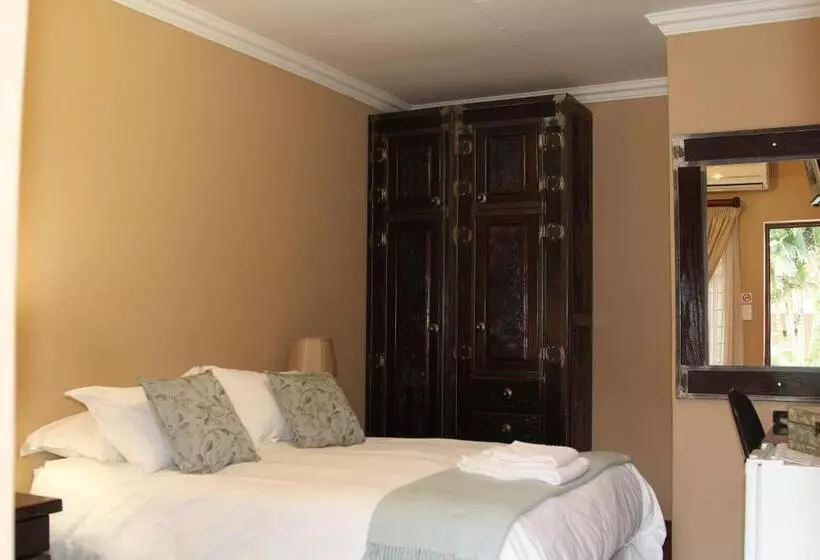 Majatalo Micasa Sucasa Guesthouse