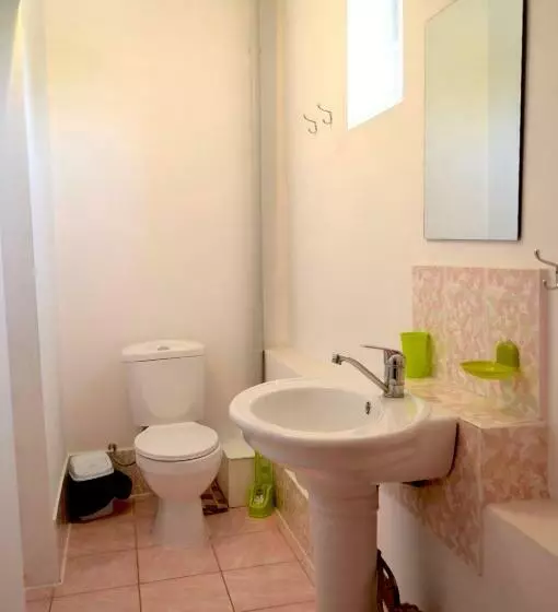 پانسیون Osobyi Guest House