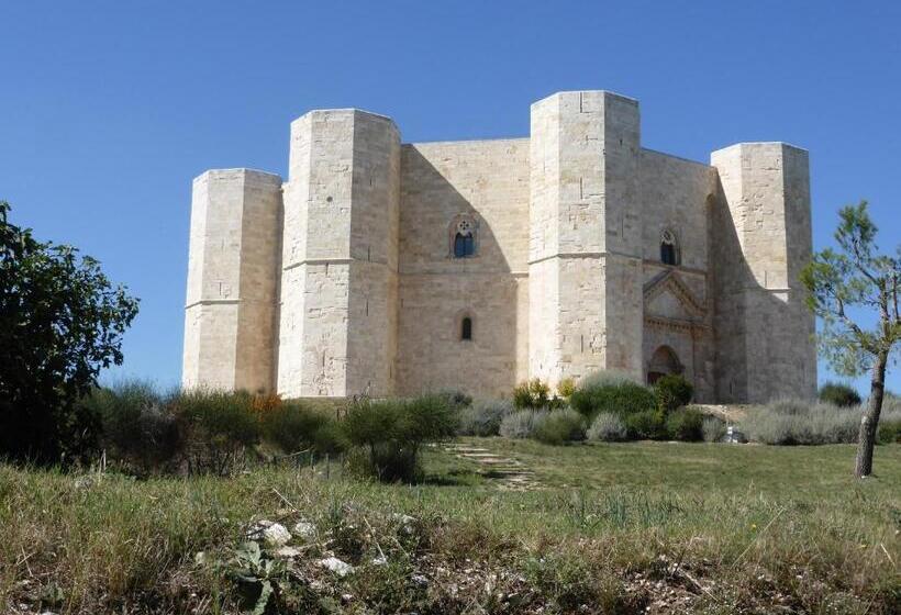 פנסיון Una Volta A Martina