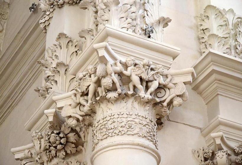 פנסיון Una Volta A Martina