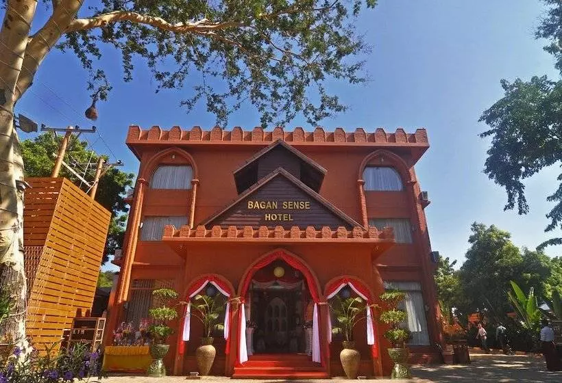 Hotel Bagan Sense