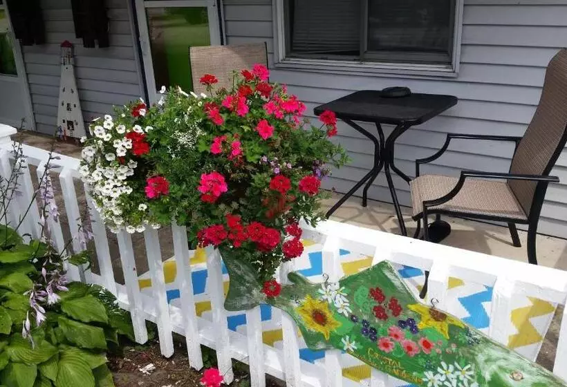 Hotelli Bay Port Lodging