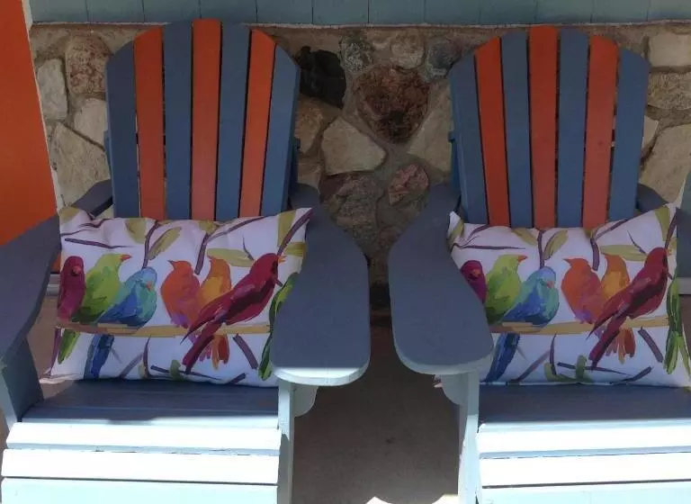 Hotelli Bay Port Lodging