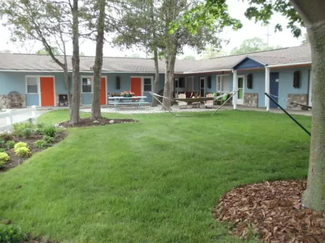 Hotelli Bay Port Lodging