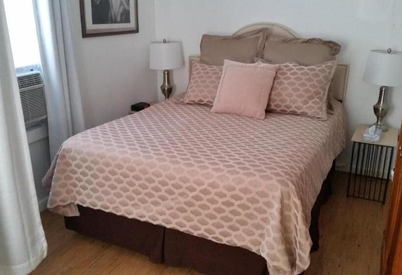 فندق Bay Port Lodging