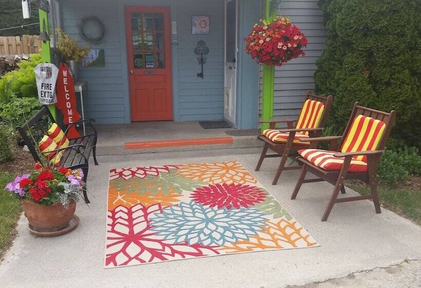 فندق Bay Port Lodging