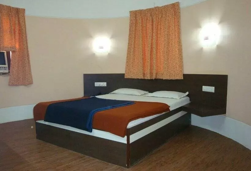 Hôtel Tapovan