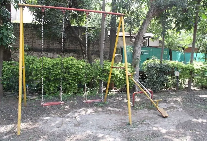 Hôtel Tapovan