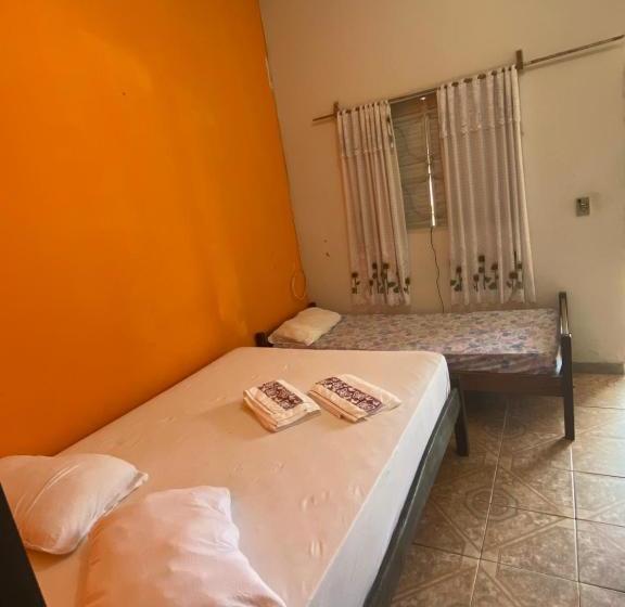 پانسیون Pousada Girassol