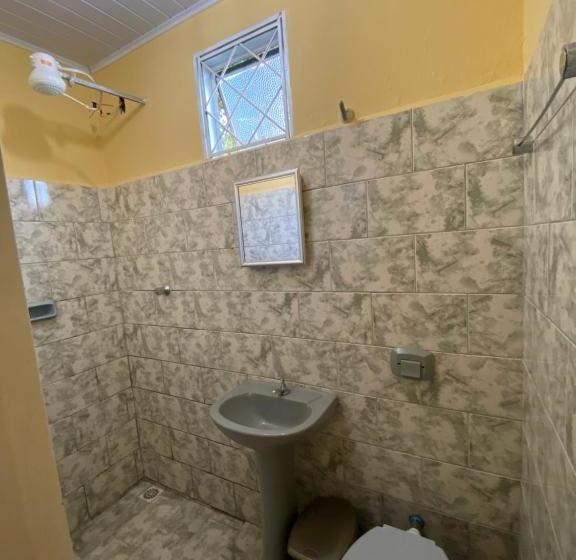 پانسیون Pousada Girassol