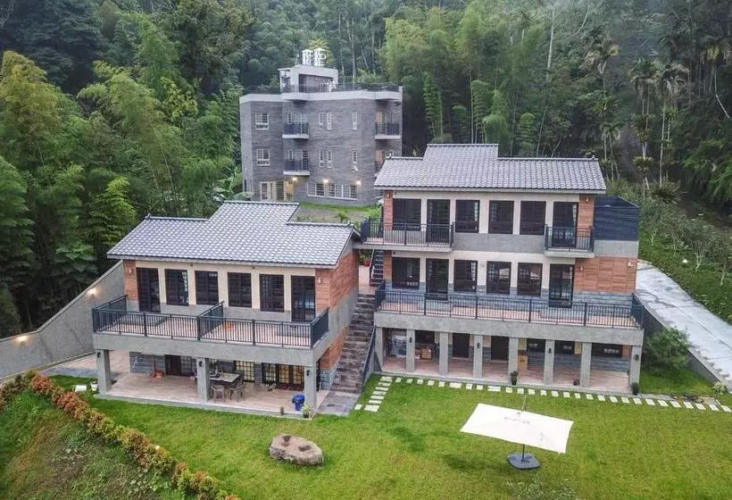 تختخواب و صبحانه Sitou Arcadia Homestay