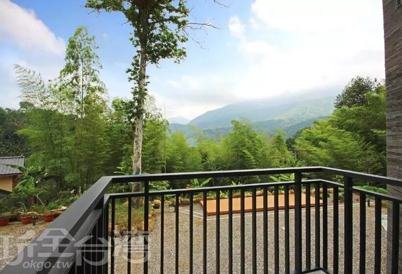 تختخواب و صبحانه Sitou Arcadia Homestay