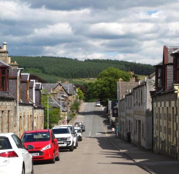 Dunvegan Bed & Breakfast