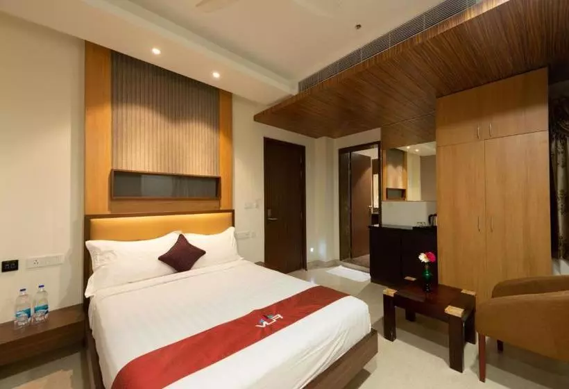 Hotelli Vlr Residency