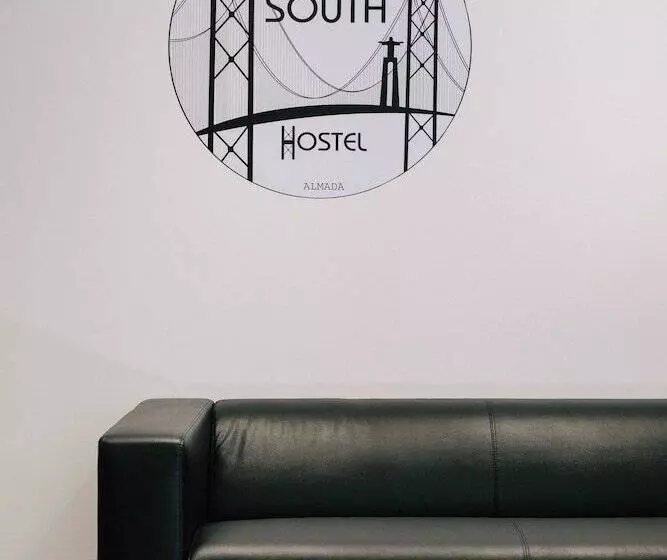 Lisbon South Hostel
