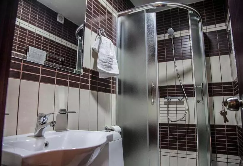مُتل Vila Mila Riverside Apartments