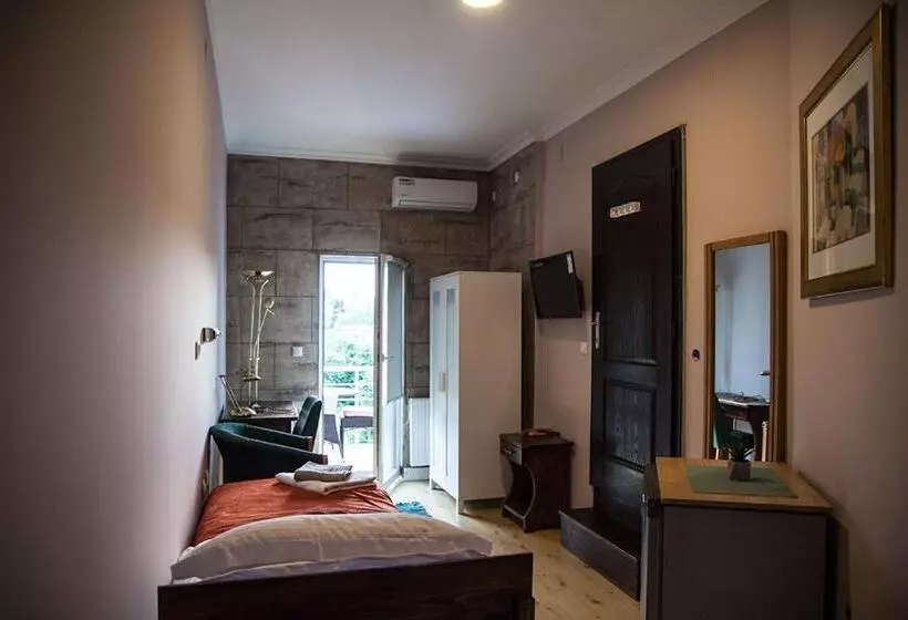 مُتل Vila Mila Riverside Apartments