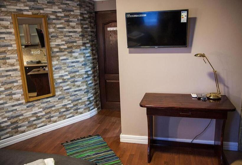 مُتل Vila Mila Riverside Apartments