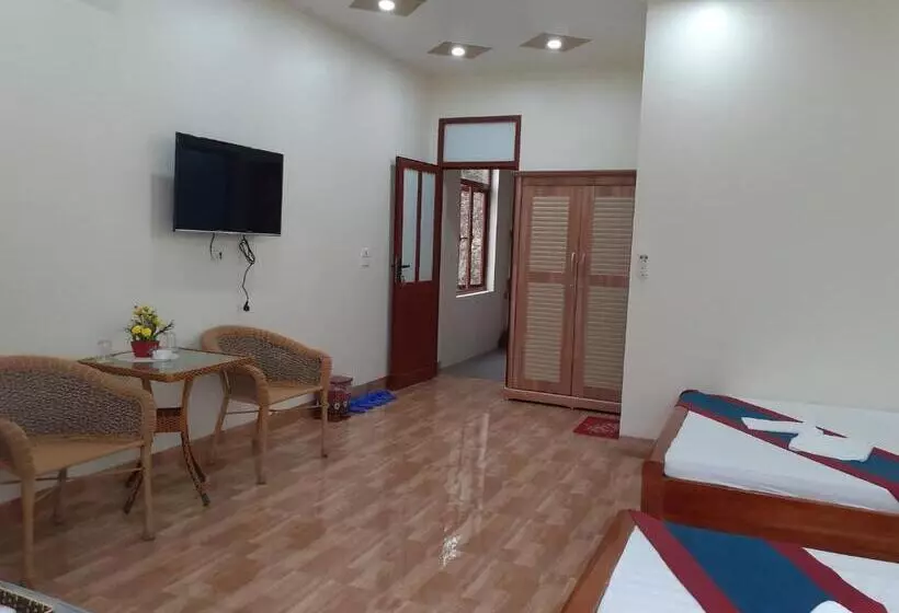 پانسیون Ahoj Guest House