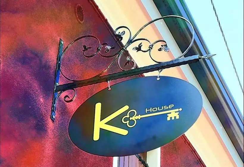 ペンション Karingo House