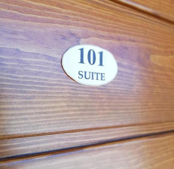 ペンション Karingo House