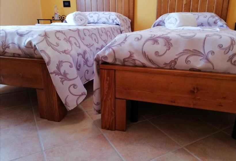 ペンション Karingo House