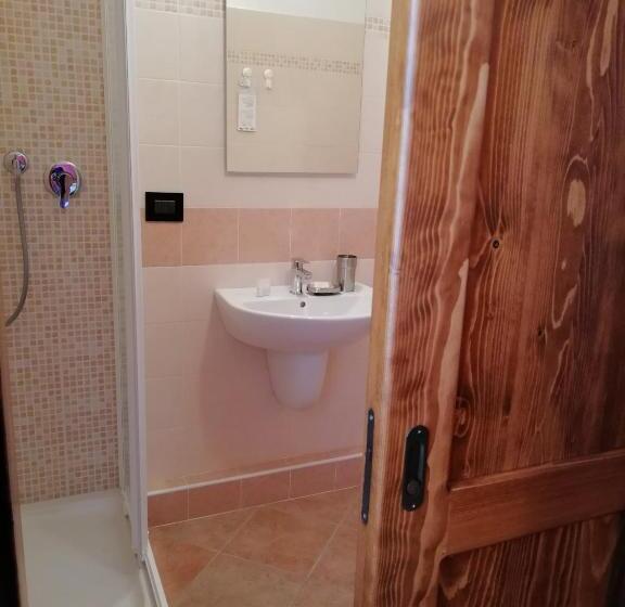 ペンション Karingo House