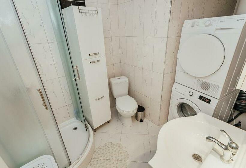 پانسیون Stone House Herceg Novi