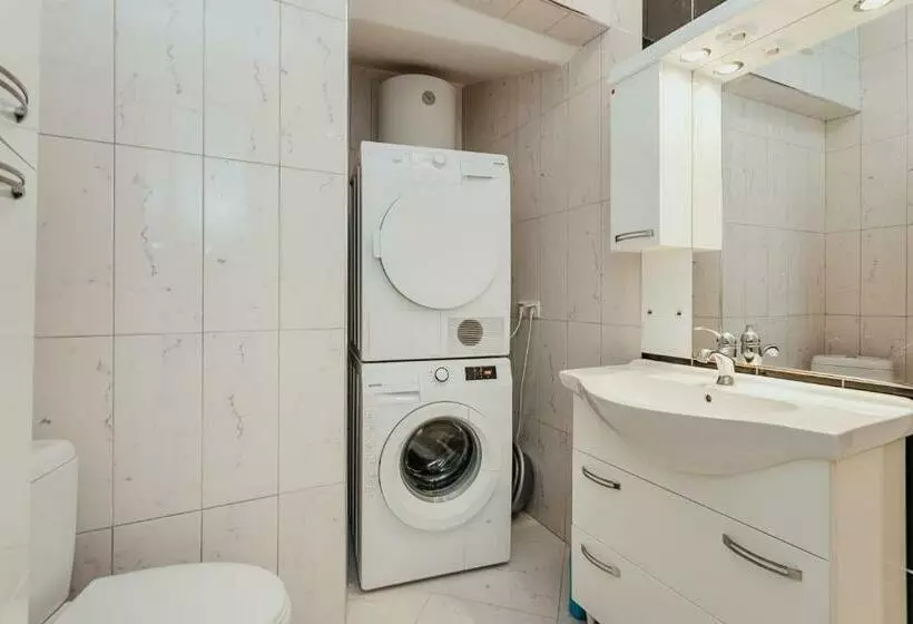 پانسیون Stone House Herceg Novi