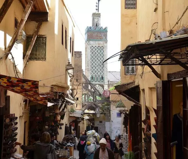 Riad Dezayn