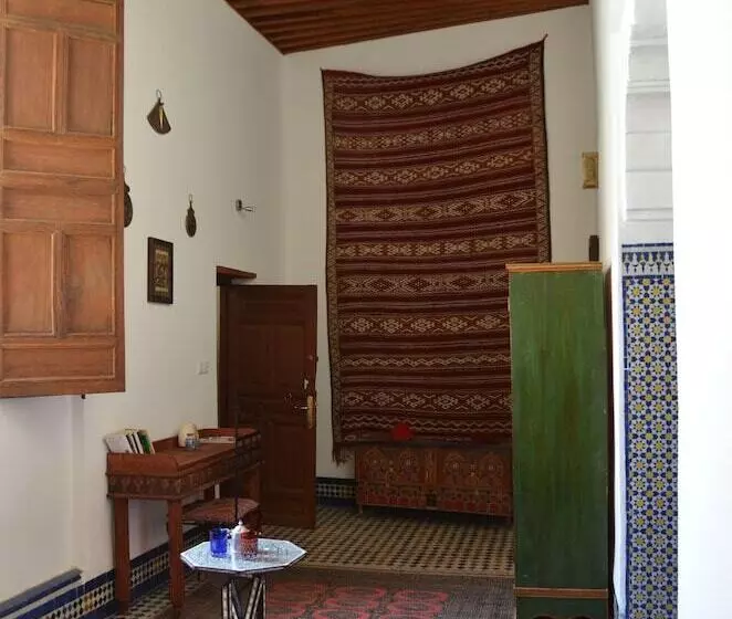 Riad Dezayn