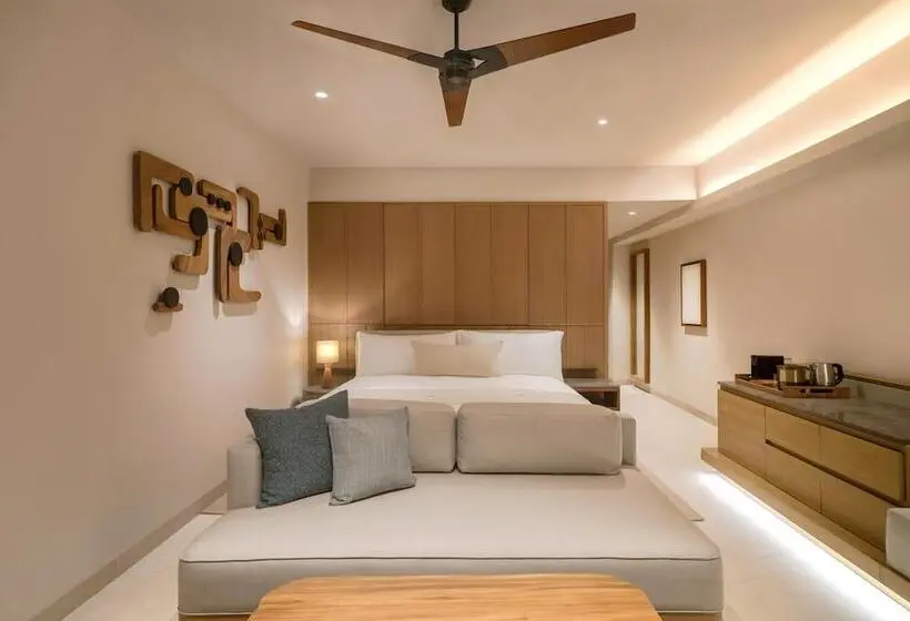 Grand Hyatt Cancun Beach Resort