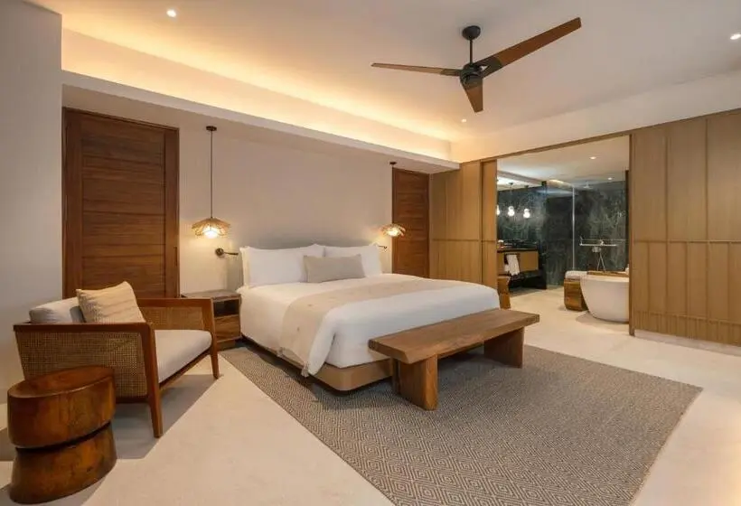 Grand Hyatt Cancun Beach Resort