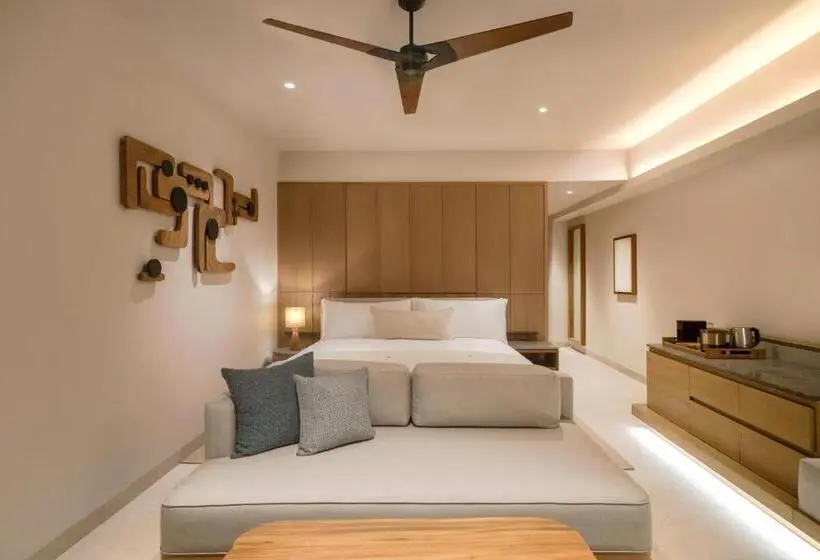 Grand Hyatt Cancun Beach Resort