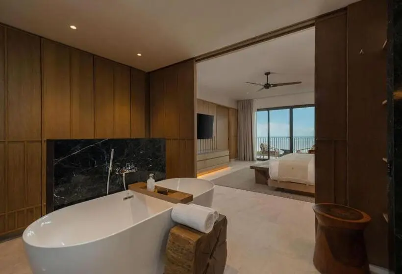 Grand Hyatt Cancun Beach Resort
