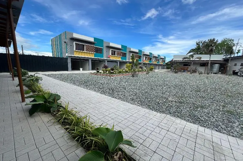 ホテル Serenity Suites