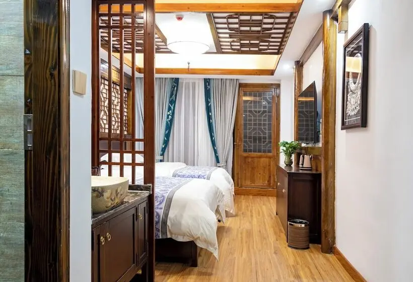 Aamiaismajoitus (B&B) Furong Town Water Cloud Gully Lodge