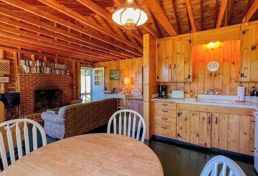 Classic Home Overlooking The St. George River With Deck & Great Views