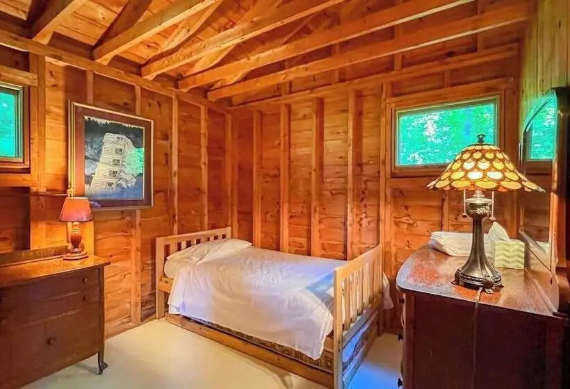 Classic Home Overlooking The St. George River With Deck & Great Views