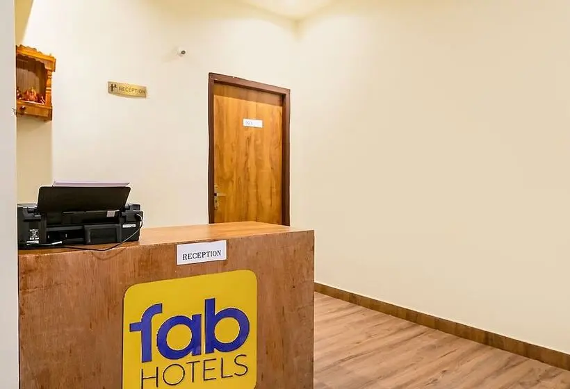 Fabhotel Cozy Stay