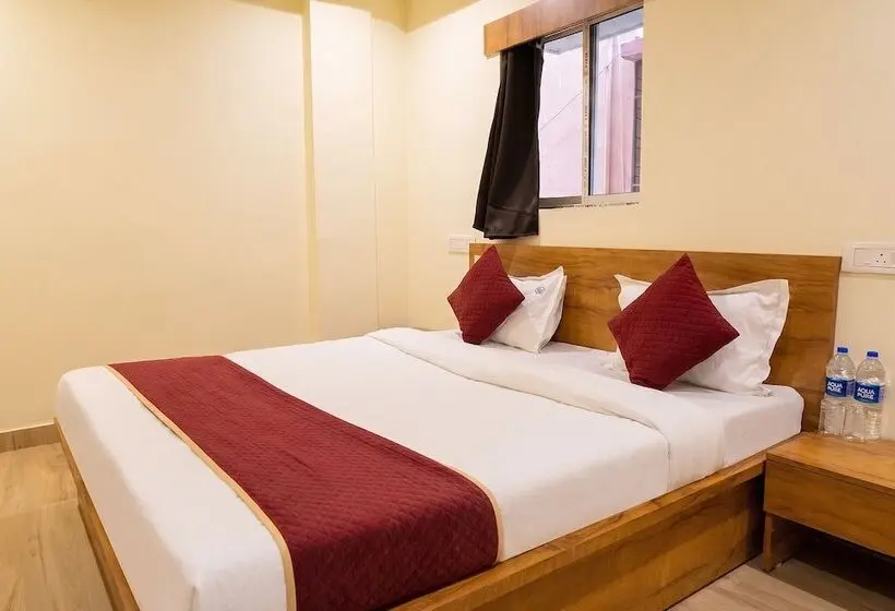 Fabhotel Cozy Stay