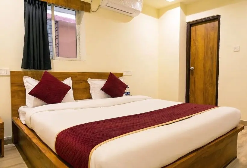 Fabhotel Cozy Stay