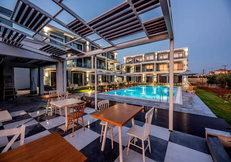 Hotelli Calda Resort