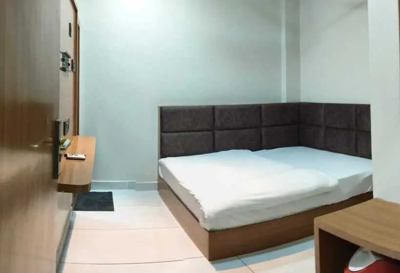 Hotel Grand Dev Krishna